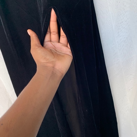 Black velvet dress - Picture 6 of 14